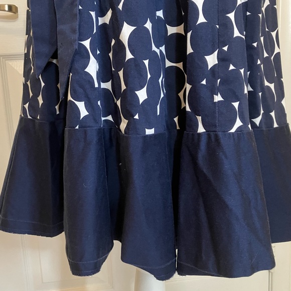 Navy polka dotted belted dress, Nine West size 10 - Picture 8 of 9